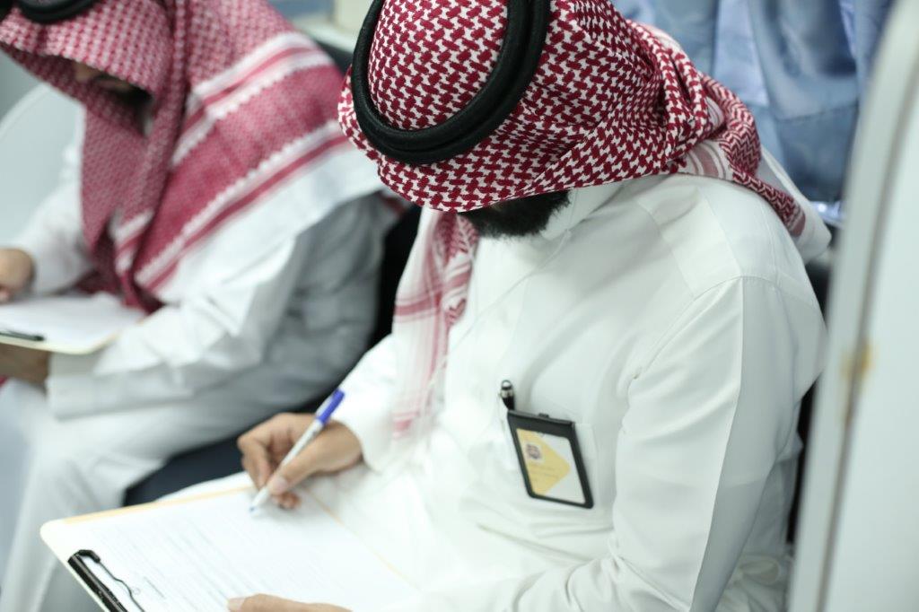 جانب من توقيع اتفاقية بين البنك السعودي للاستثمار و شركة يوداسيتي