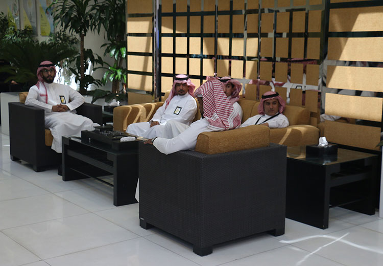 تكريم موظفي البنك المتميزين عبر برنامج 